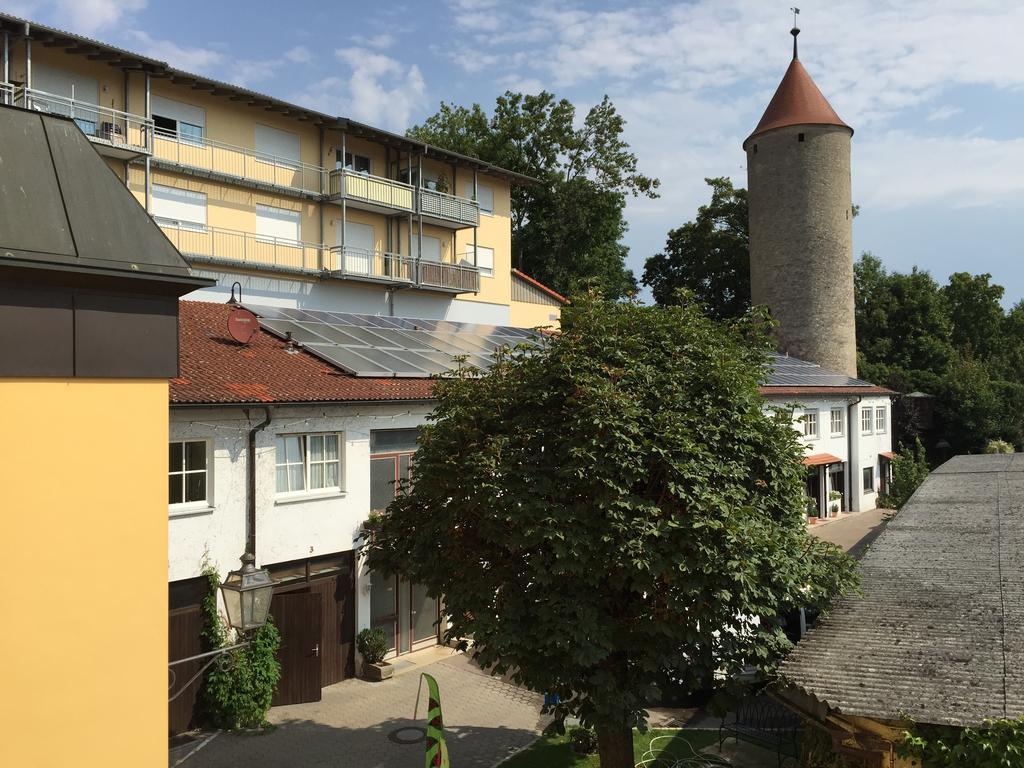 Landgasthof-Hotel Lichterhof Uffenheim Bagian luar foto